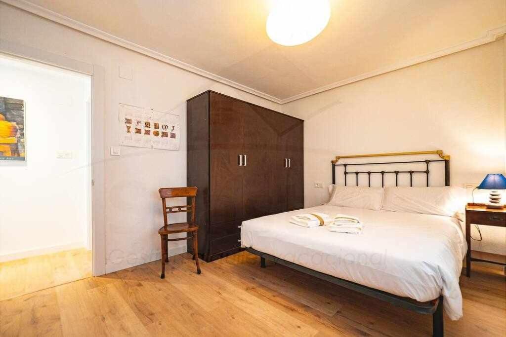 La Capilla Apartamento Oviede Extérieur photo
